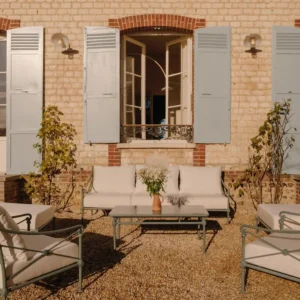 347.R918 - La Fontaine - @novemberstudio.co