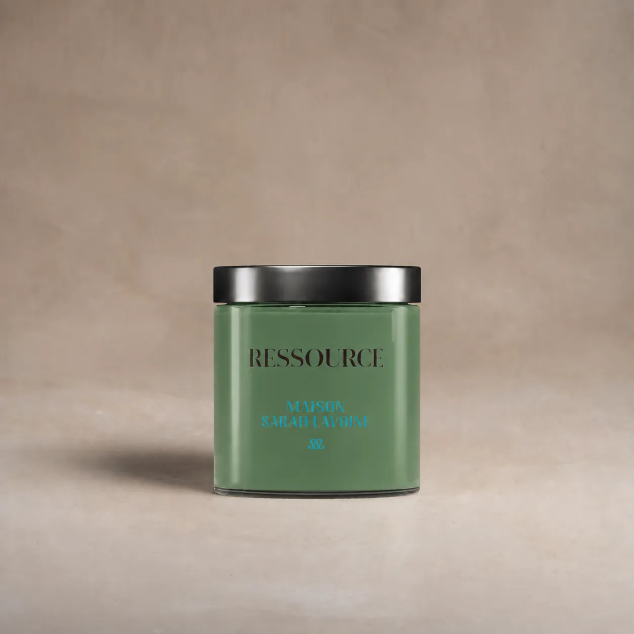 Pot testeur de peinture 100 ml, teinte SL40 - Huddlestone (vert jardin), Collection Maison Sarah Lavoine
